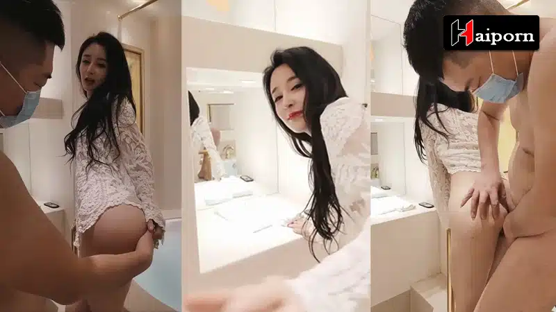 คลิปหลุดห้องเชือด เย็ดนางแบบ หีจีน แอบมีเซ็กส์กับตากล้องหลังจบงาน ยืนให้ดูหี ยั่วกามเสียวๆ แอ่น ให้เย็ด เข้าไปจอยกันต่อ ในห้องน้ำ